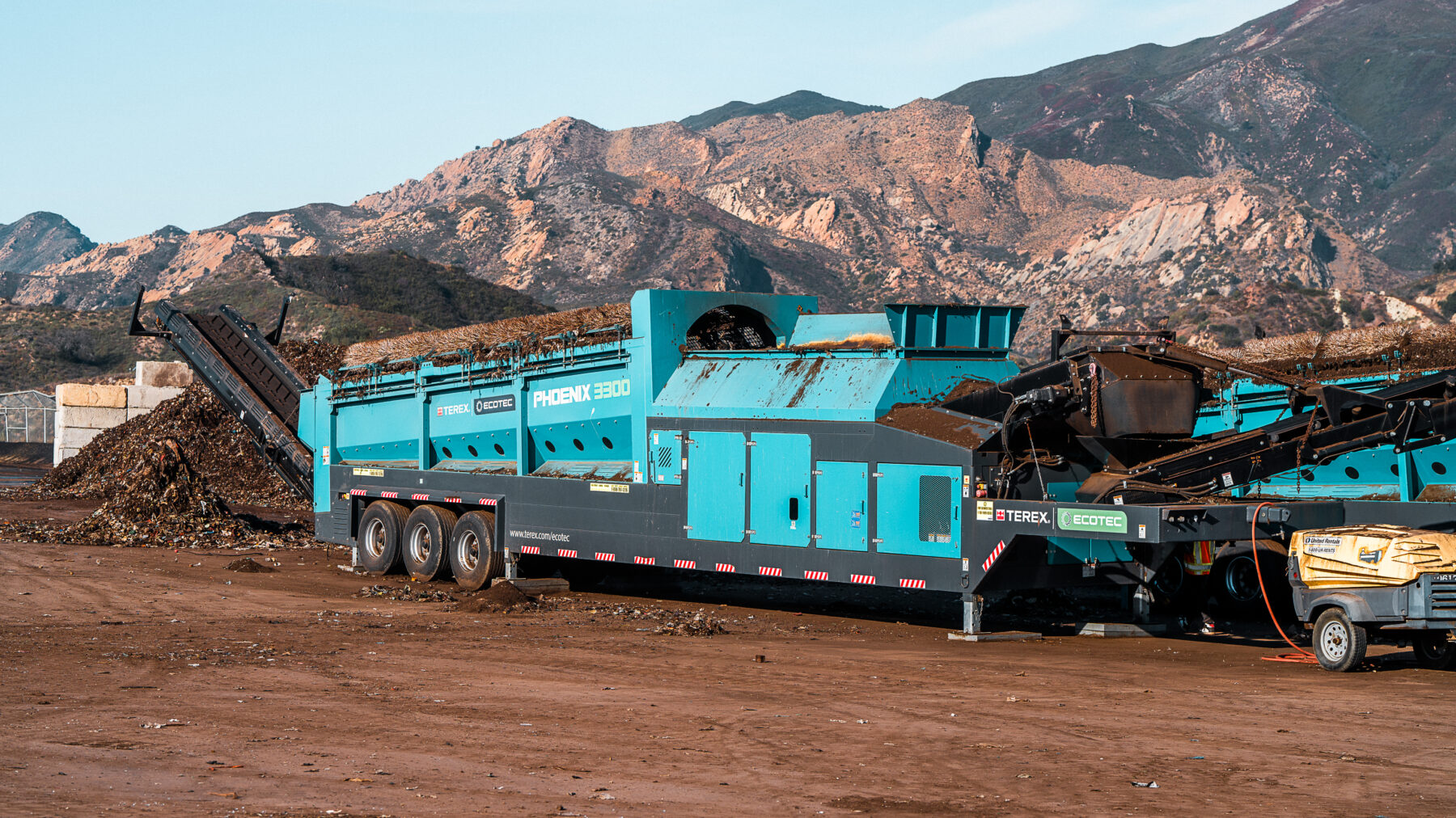 Phoenix 3300 Wheeled