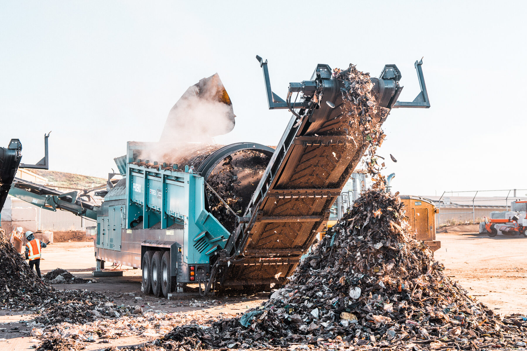 Phoenix 3300 Wheeled