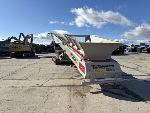 2022 TELESTACK TC424X