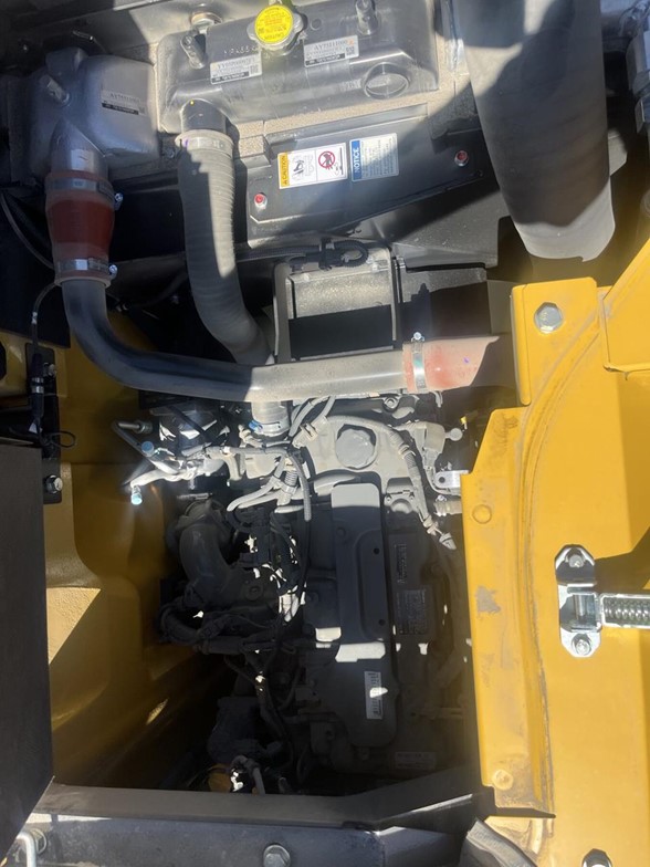 2023 KOBELCO SK140SR LC-7