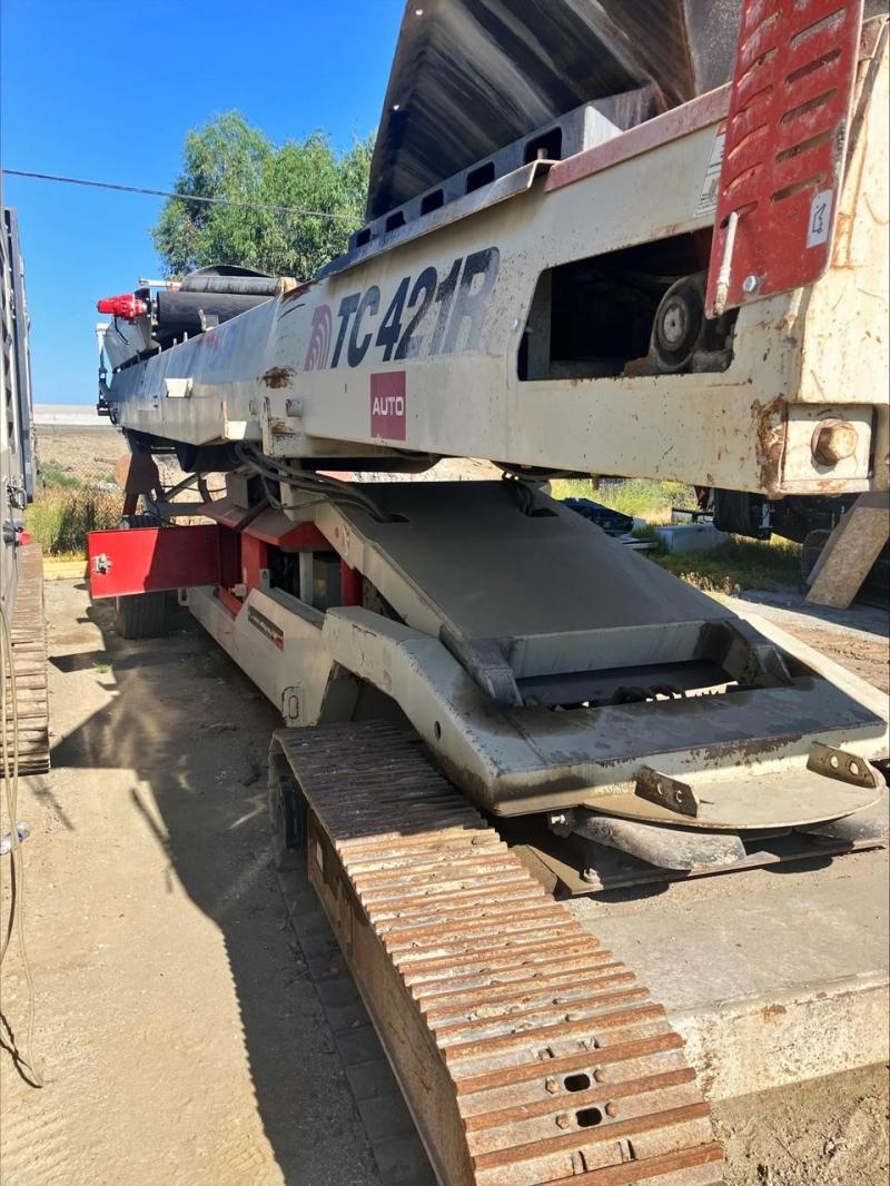 2012 TELESTACK TC421R