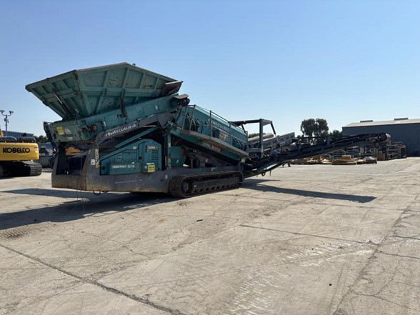2015 POWERSCREEN WARRIOR 1800