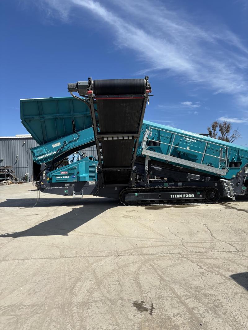 2024 POWERSCREEN TITAN 2300