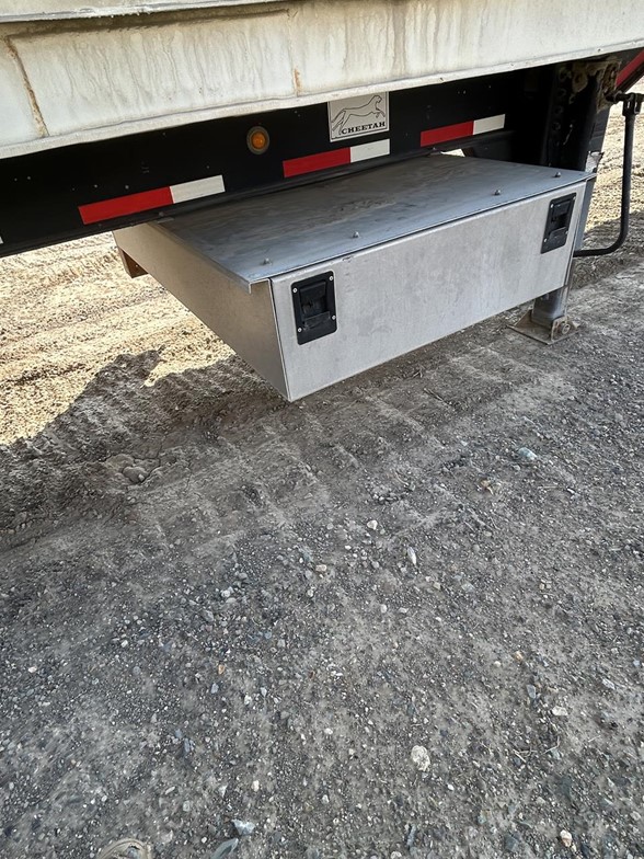 2005 CATERPILLAR XQ800