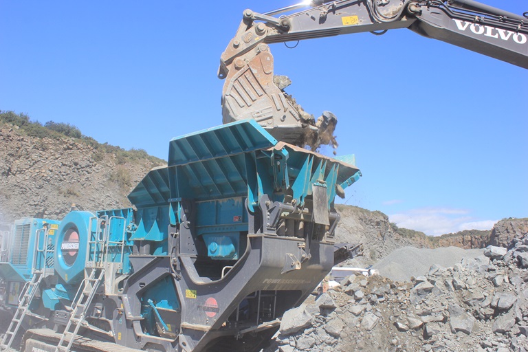 2020 Powerscreen Premiertrak 600