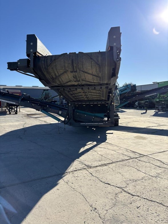 2023 Powerscreen Warrior 1800