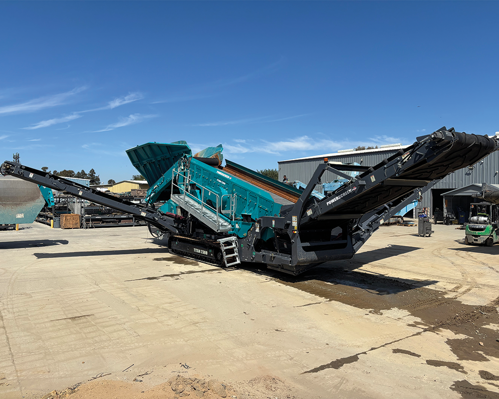 2024 Powerscreen Titan 2300 Scalping Screen
