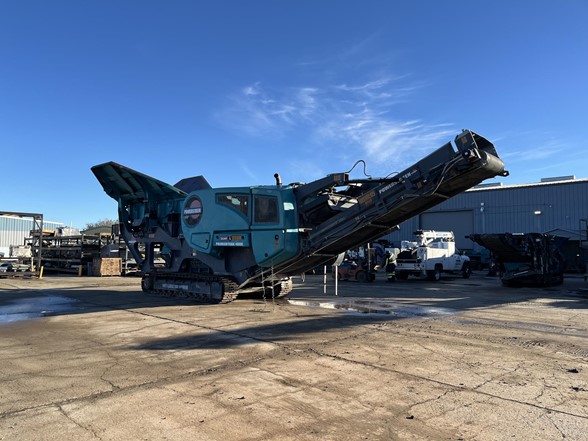 2017 Premiertrak 400X