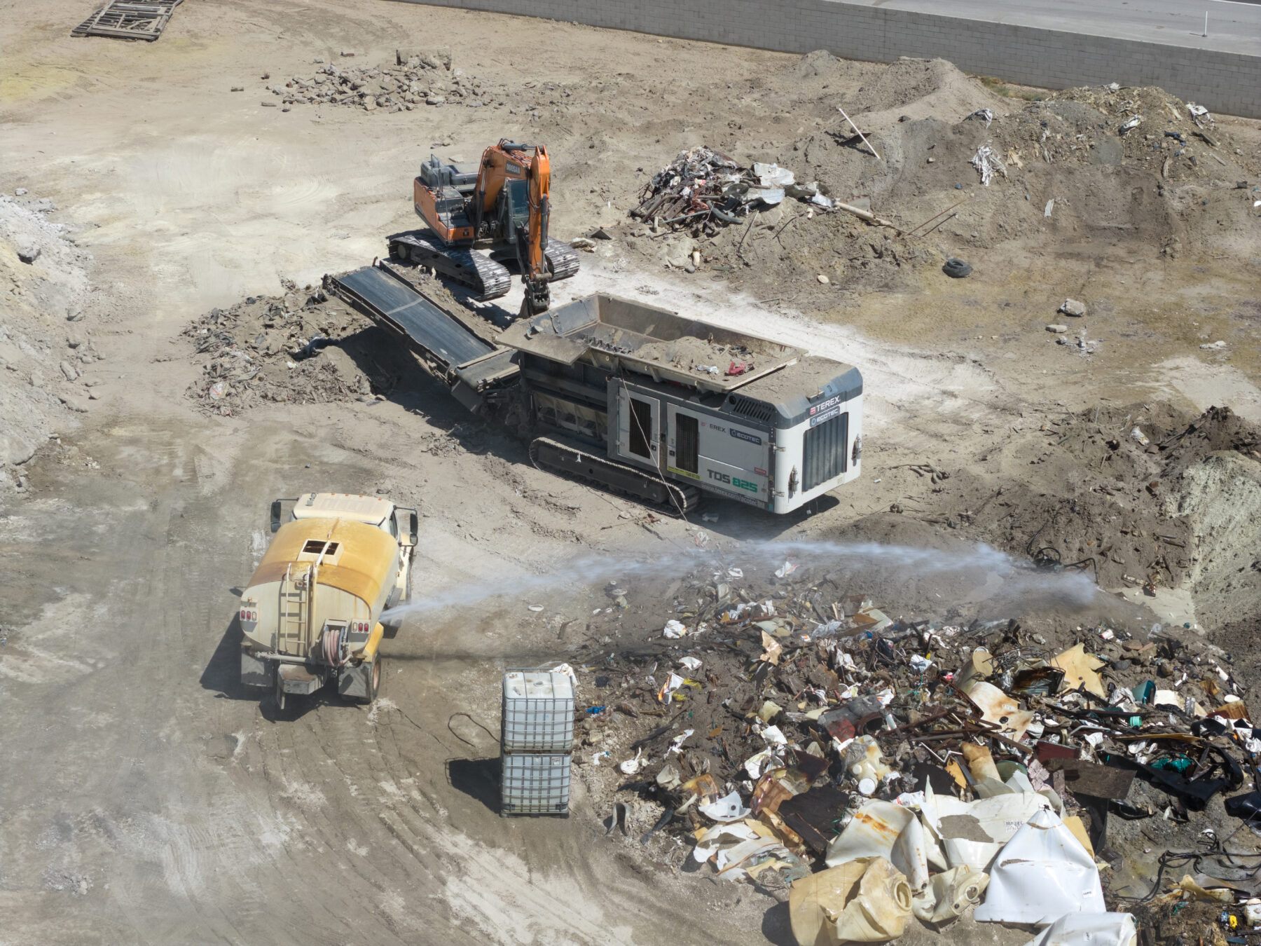 Aerial view of TDS 825 shredding waste