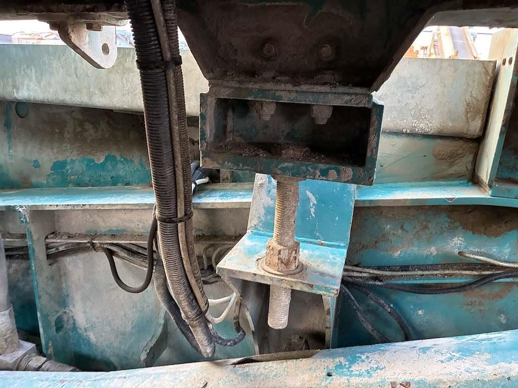 2012 Powerscreen 1300 Maxtrak