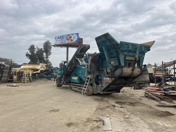 2020 POWERSCREEN TRAKPACTOR 320SR