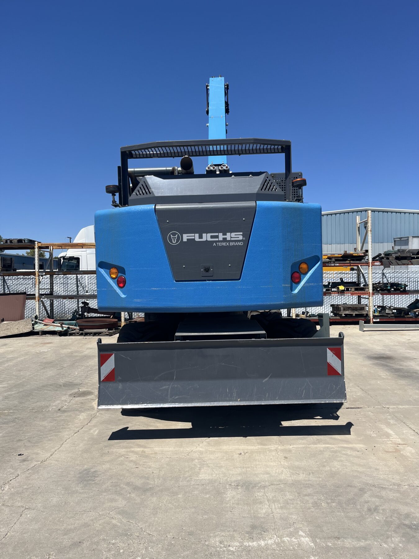 2025 FUCHS MHL420