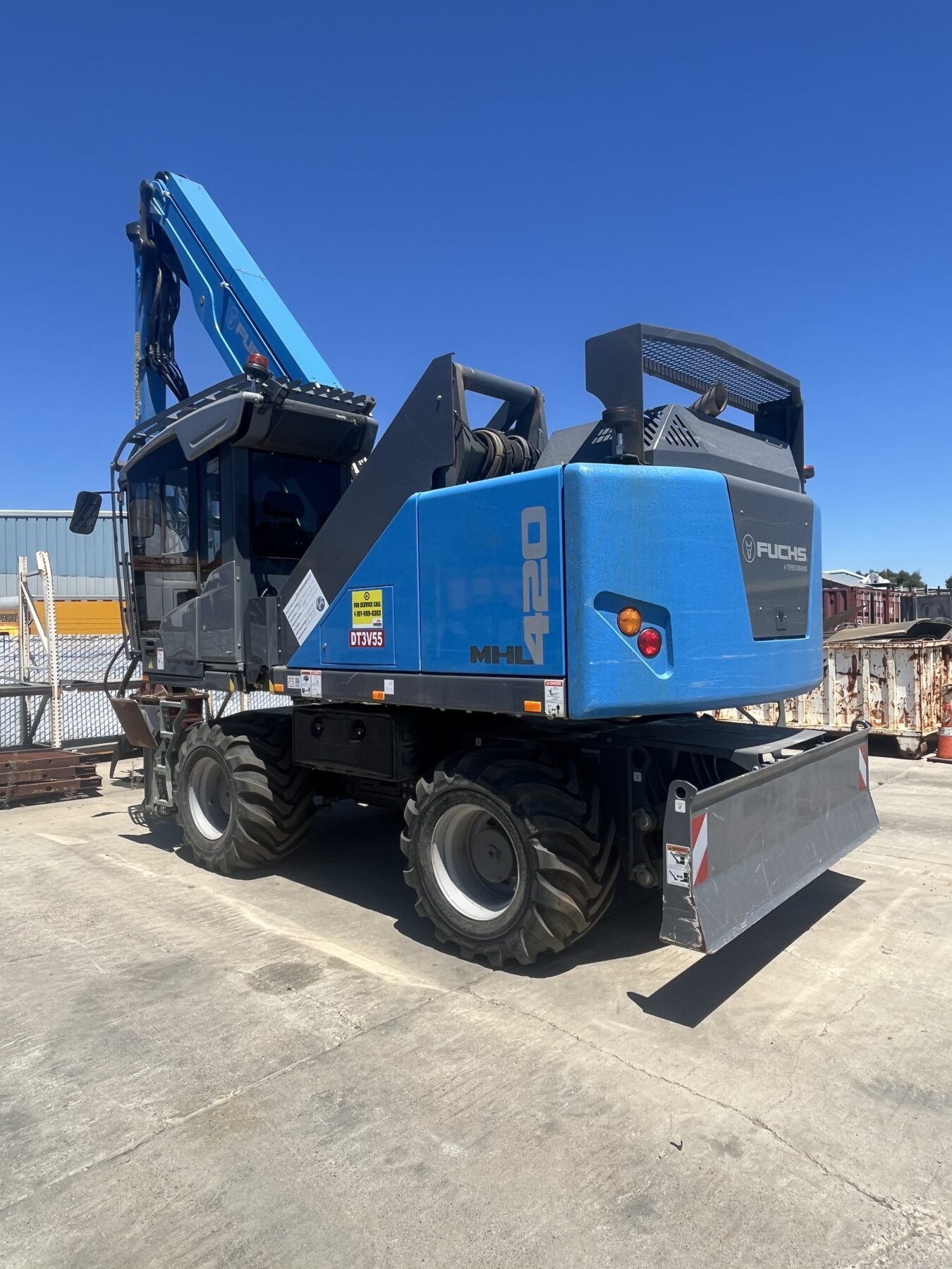 2025 FUCHS MHL420