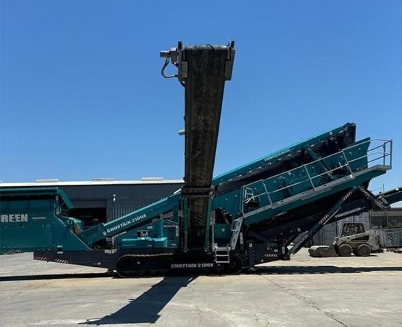 POWERSCREEN CHIEFTAIN 2100X 2 DECK
