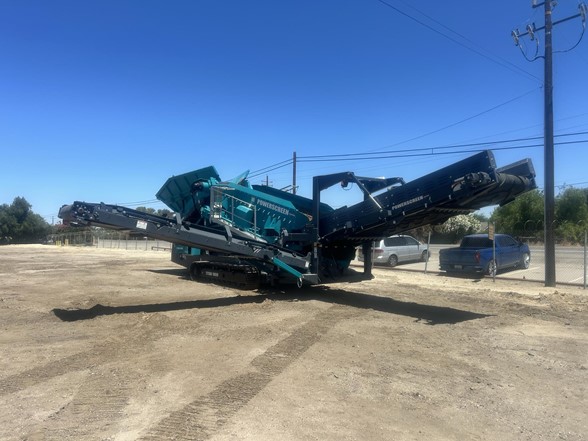 2025 POWERSCREEN TITAN 1800