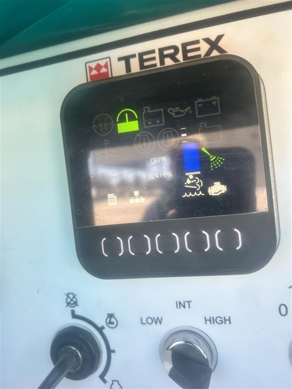 2025 POWERSCREEN TITAN 1800
