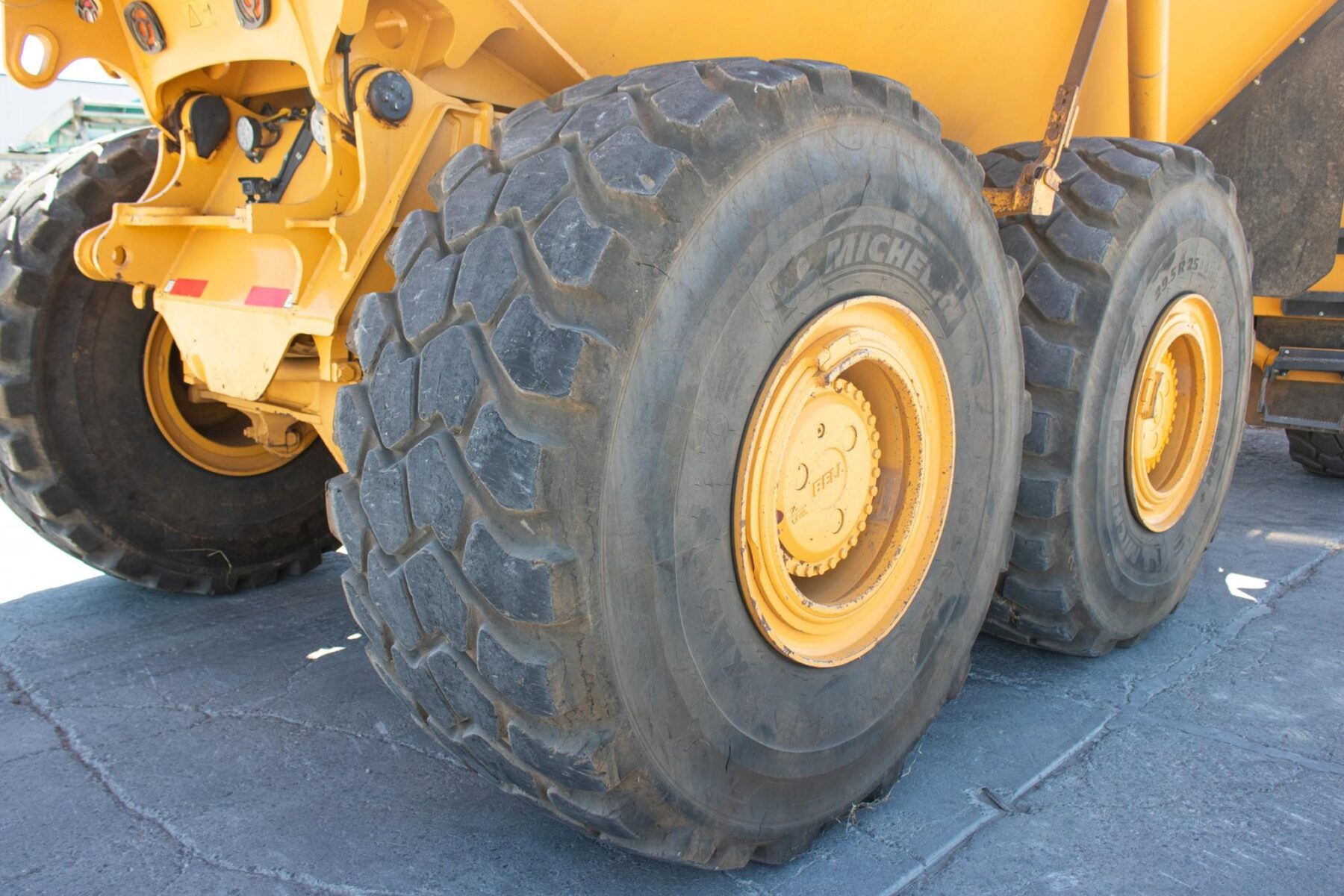 2023 Bell B45E