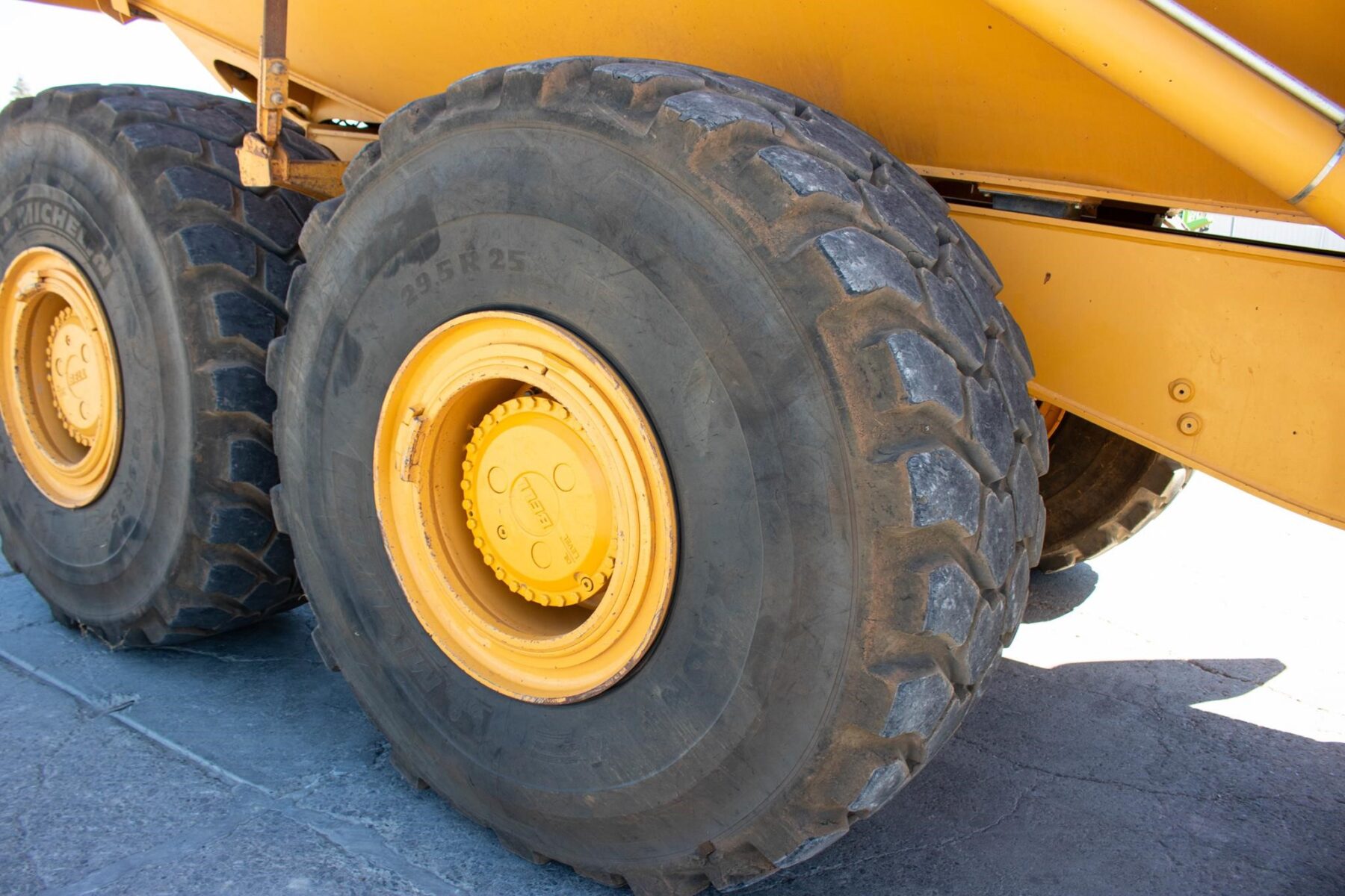 2023 Bell B45E